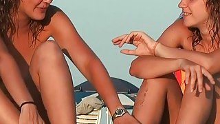 Nudist beach voyeur vid dengan remaja nudist yang menakjubkan