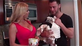 Stepmom Hot Staf saya - Videof9Kce lengkap