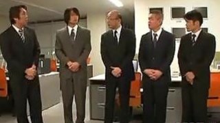 Pelacur Jepang Curvy Di Kantor