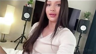 Aku menghisap penis itu untuk kalian dan dia memberiku creampie... 8msxly8