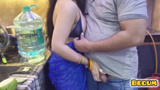 Sammy sins meniduri ibu teman india yang seksi gaya doggy - payudara alami besar seks buatan sendiri