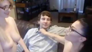 Hot Threesome Pada Webcam