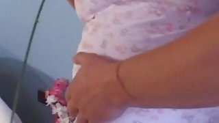 Vagina berbulu brunette hamil diisi setelah mengisap