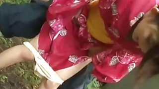 Jav Babe Di Traditional Garb Ambushed Sebagai Dia Takes Sebuah Pee Kasar Seks Dengan Squirting