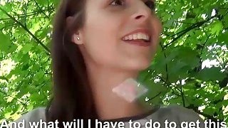 Pelacur Euro Antonia Sainz vagina dibajak dalam doggystyle
